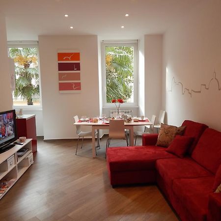 Red Flat In Rome Apartment Ruang foto